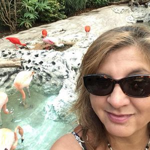 Meet your Posher, Esther